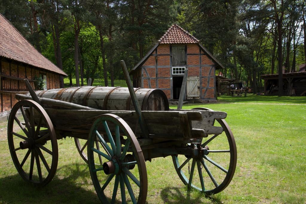 Ferienwohnung Stedden Bagian luar foto